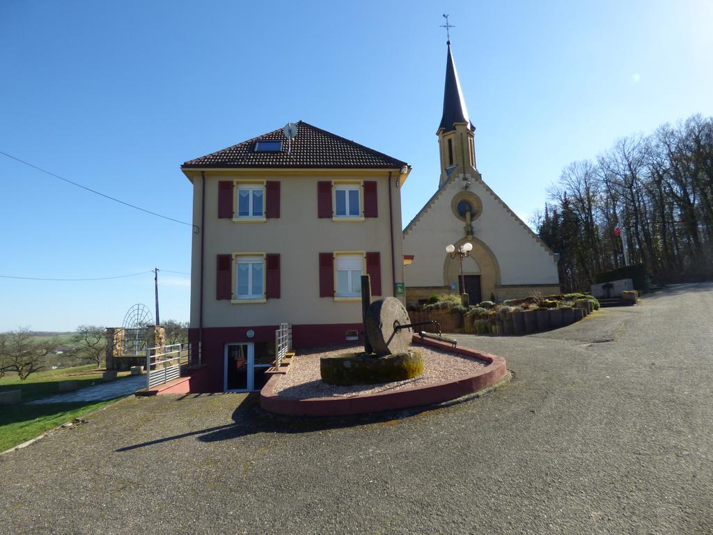 Gite "Vue Sur La Frontiere" Heining-les-Bouzonville Exterior photo